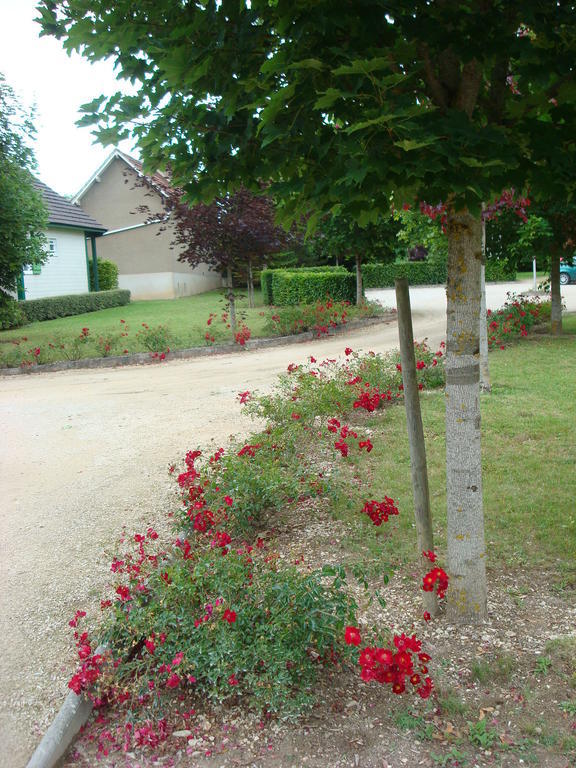 Village-Chalets Le Ru Du Pre Deux Rivieres Δωμάτιο φωτογραφία