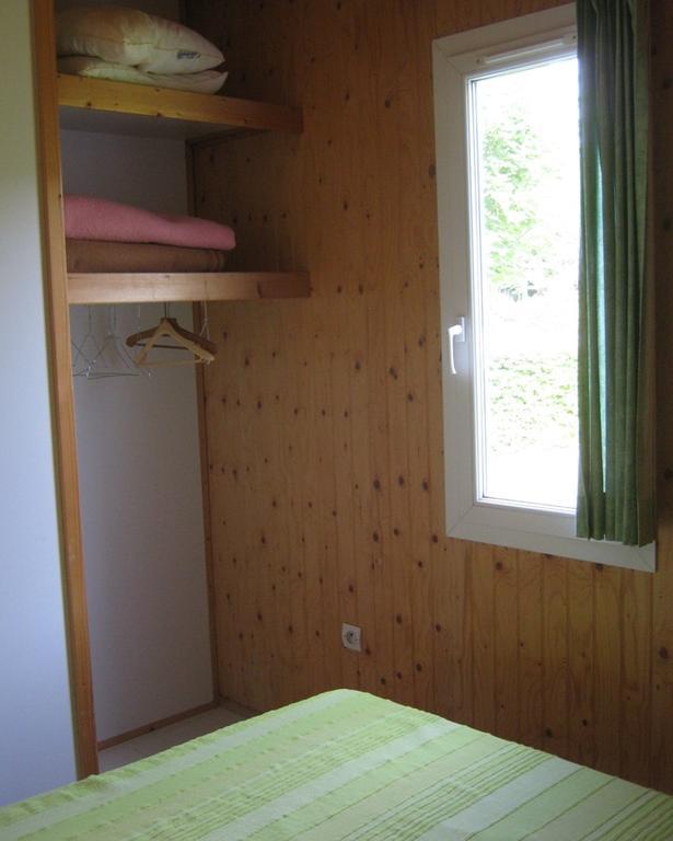 Village-Chalets Le Ru Du Pre Deux Rivieres Εξωτερικό φωτογραφία