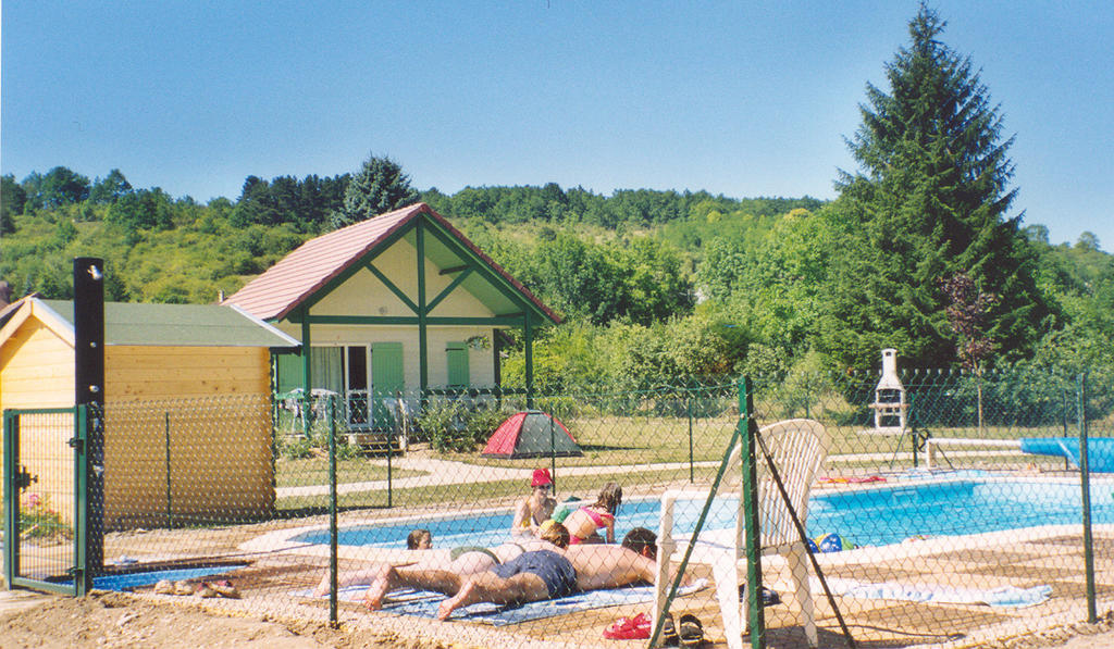 Village-Chalets Le Ru Du Pre Deux Rivieres Εξωτερικό φωτογραφία